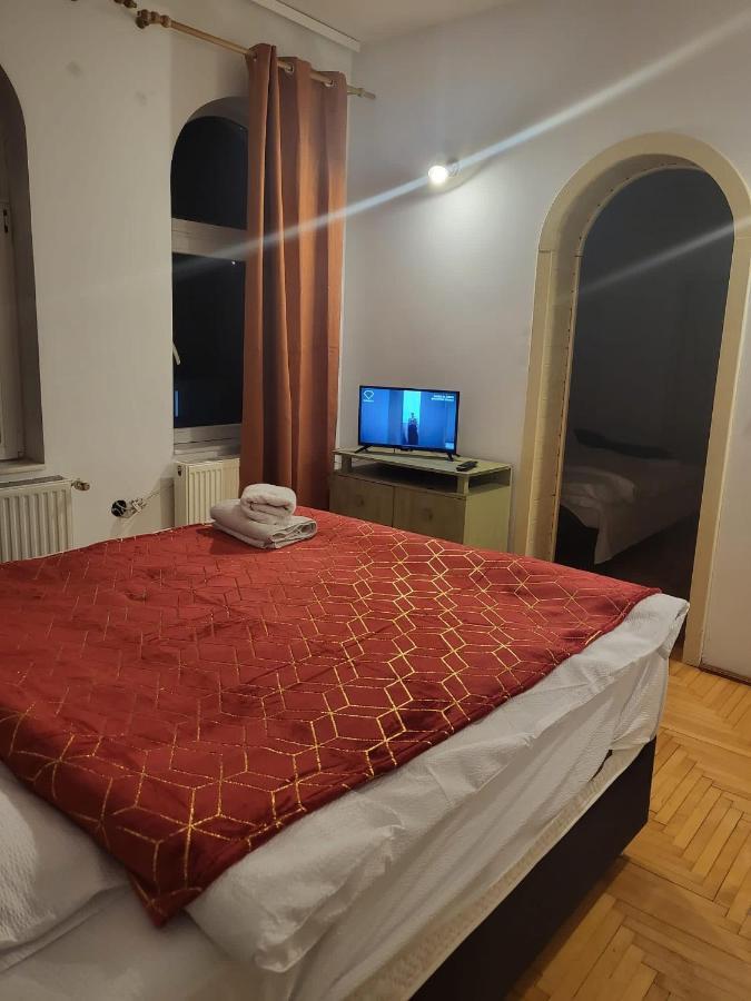 Villa White Castle - Bran à Bran  Extérieur photo