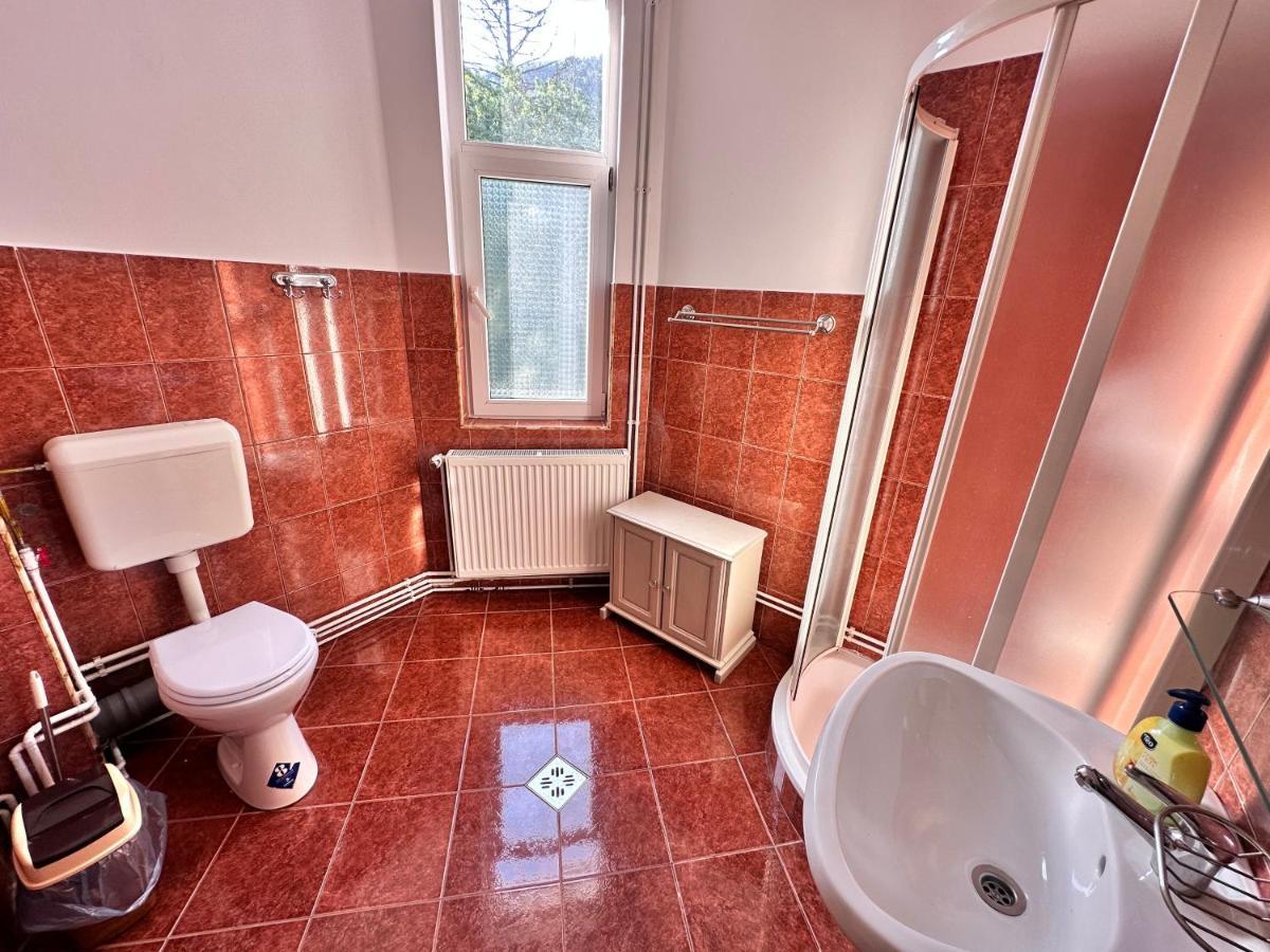 Villa White Castle - Bran à Bran  Extérieur photo